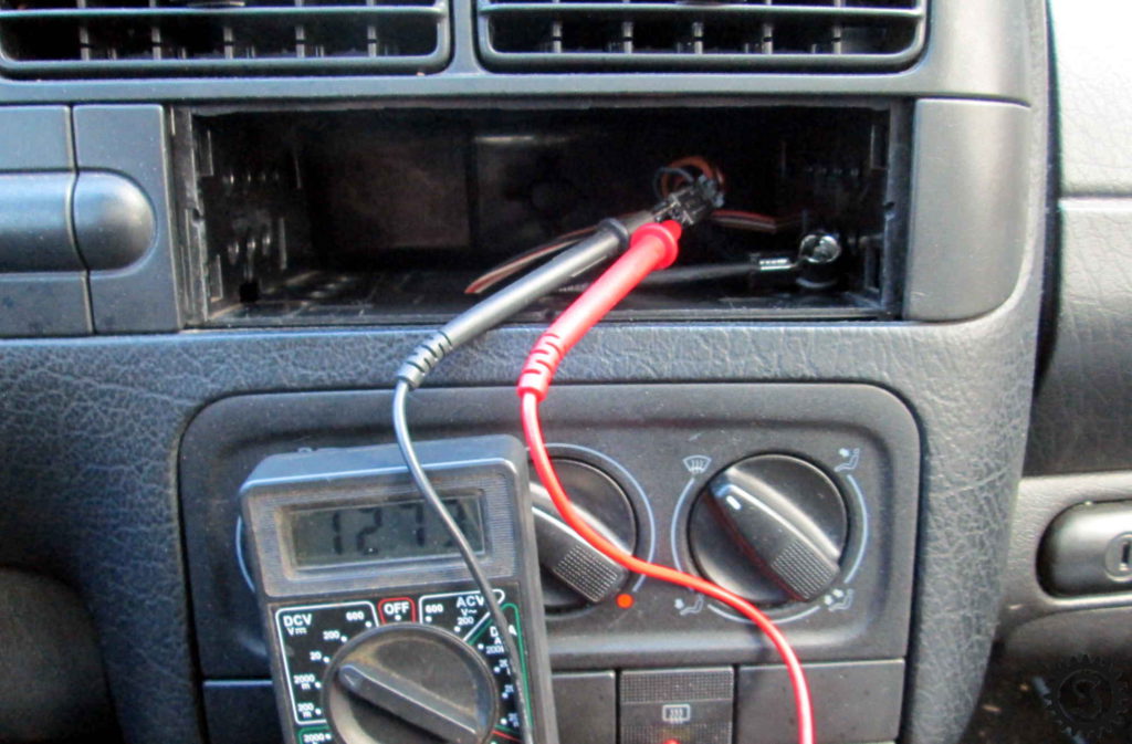 Golf III Radio 3 Jones' Werkstatt