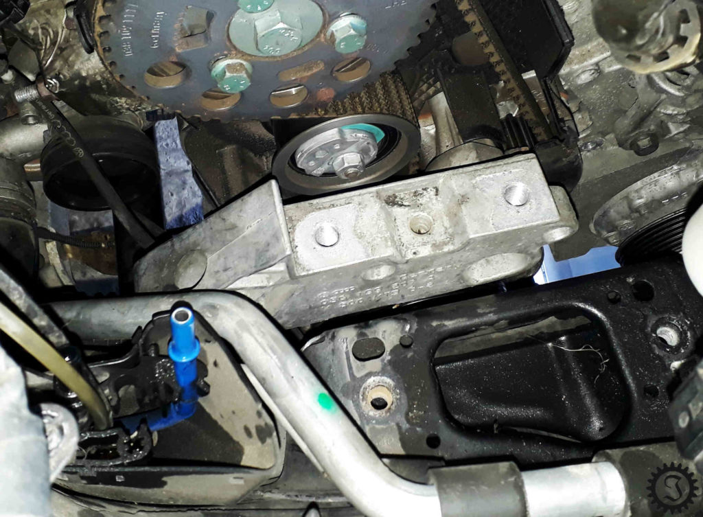 Zahnriemenwechsel beim Audi A3 8P 1.9 TDI Jones' Werkstatt