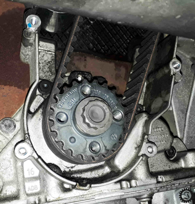 A3 8P Zahnriemenwechsel 66 Jones' Werkstatt